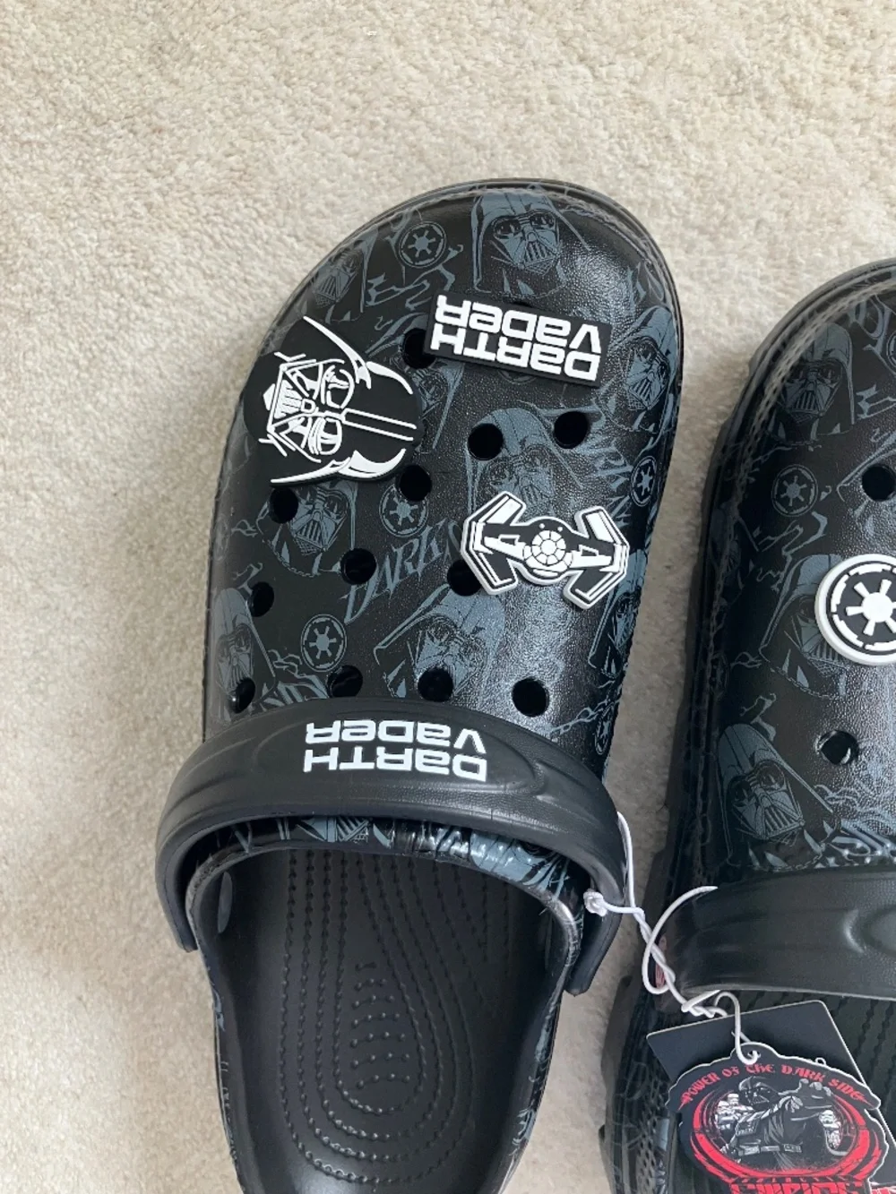 Miniso x Star Wars Darth Vader Clogs - Picture 3 of 11
